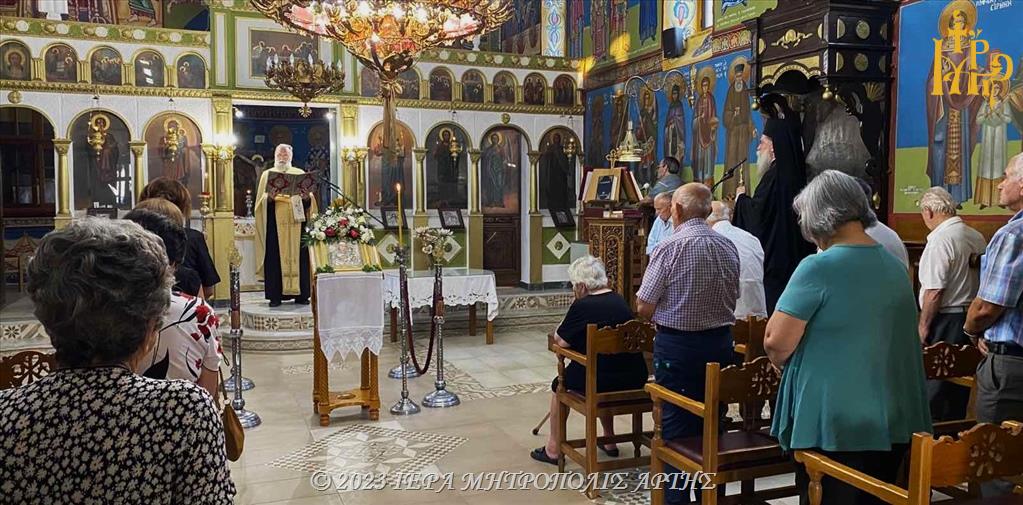 Παράκληση προς την Παναγία στην ενορία Περάνθης Άρτης