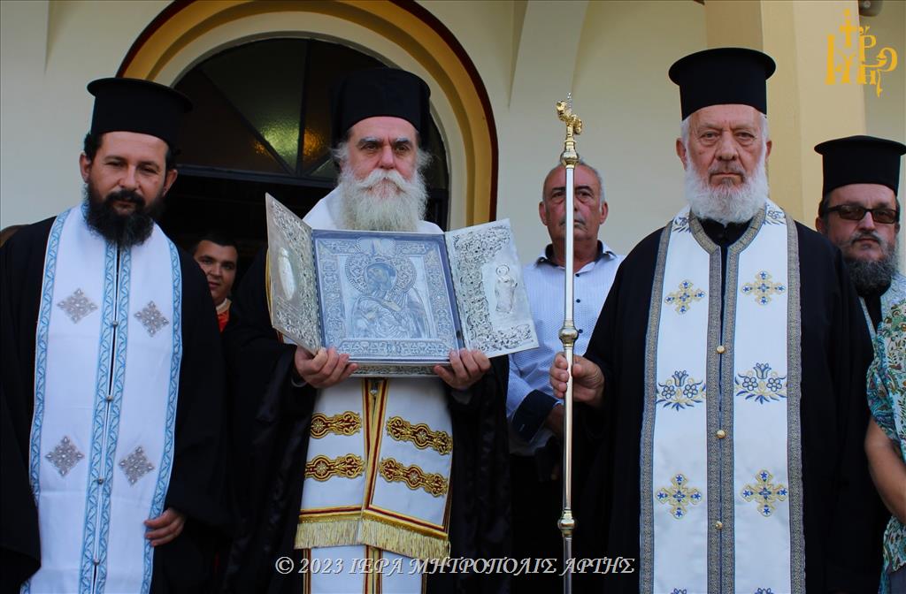 Υποδοχή της Παναγίας της Ροβέλιστας στο Κομπότι Άρτης