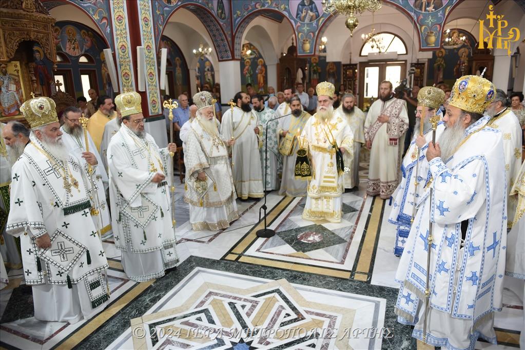 Λαμπρά εορτάστηκε ο Άγιος Καλλίνικος στην Μητρόπολη Άρτης