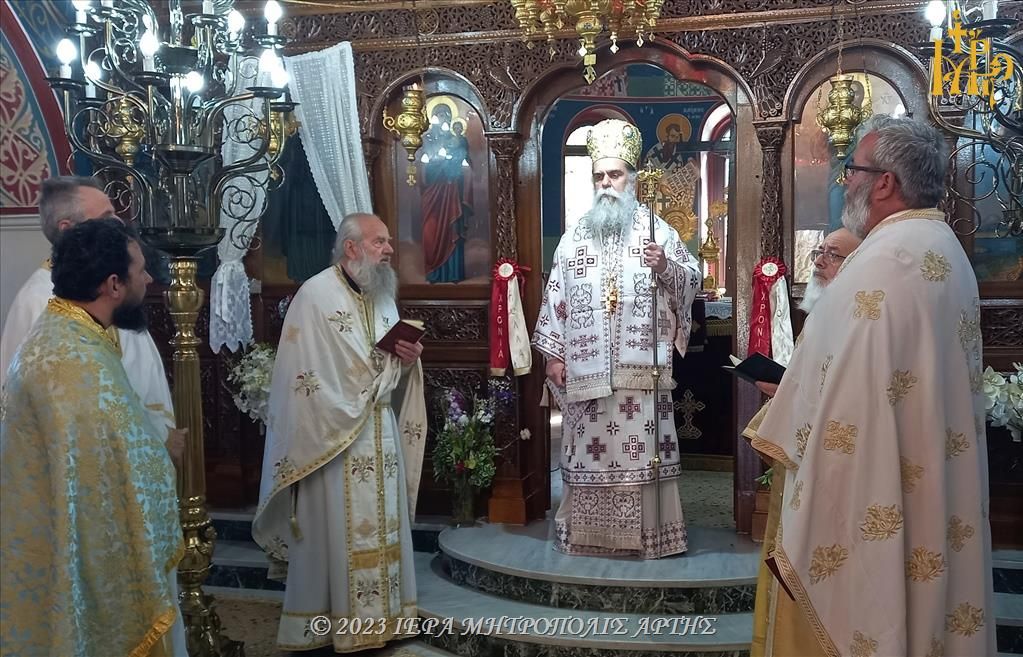 Αρχιερατική Θεία Λειτουργία στην ενορία Αγίας Παρασκευής Ράμιας Άρτης
