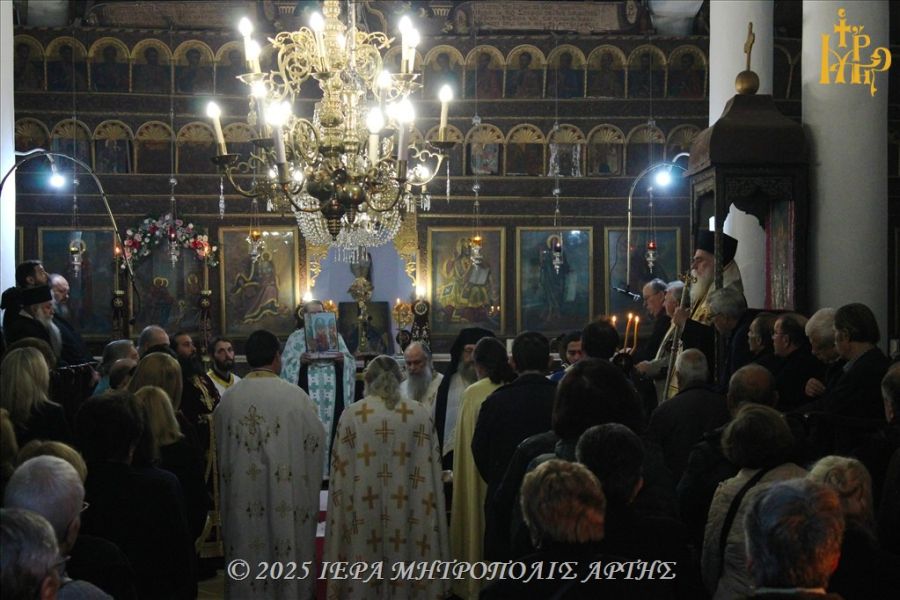 Άρτης Καλλίνικος: «τα Εισόδια της Θεοτόκου, μας ανοίγουν δρόμο για τον επουράνιο Ναό»